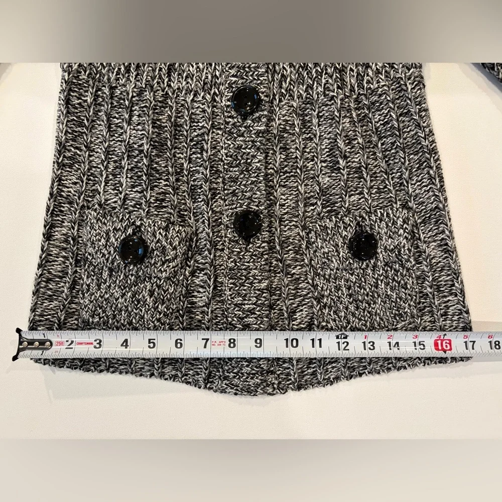 Ann Taylor Chunky Bell Sleeve Knit 98% Cotton Cardigan Black Gray White Stretchy - Picture 3 of 13